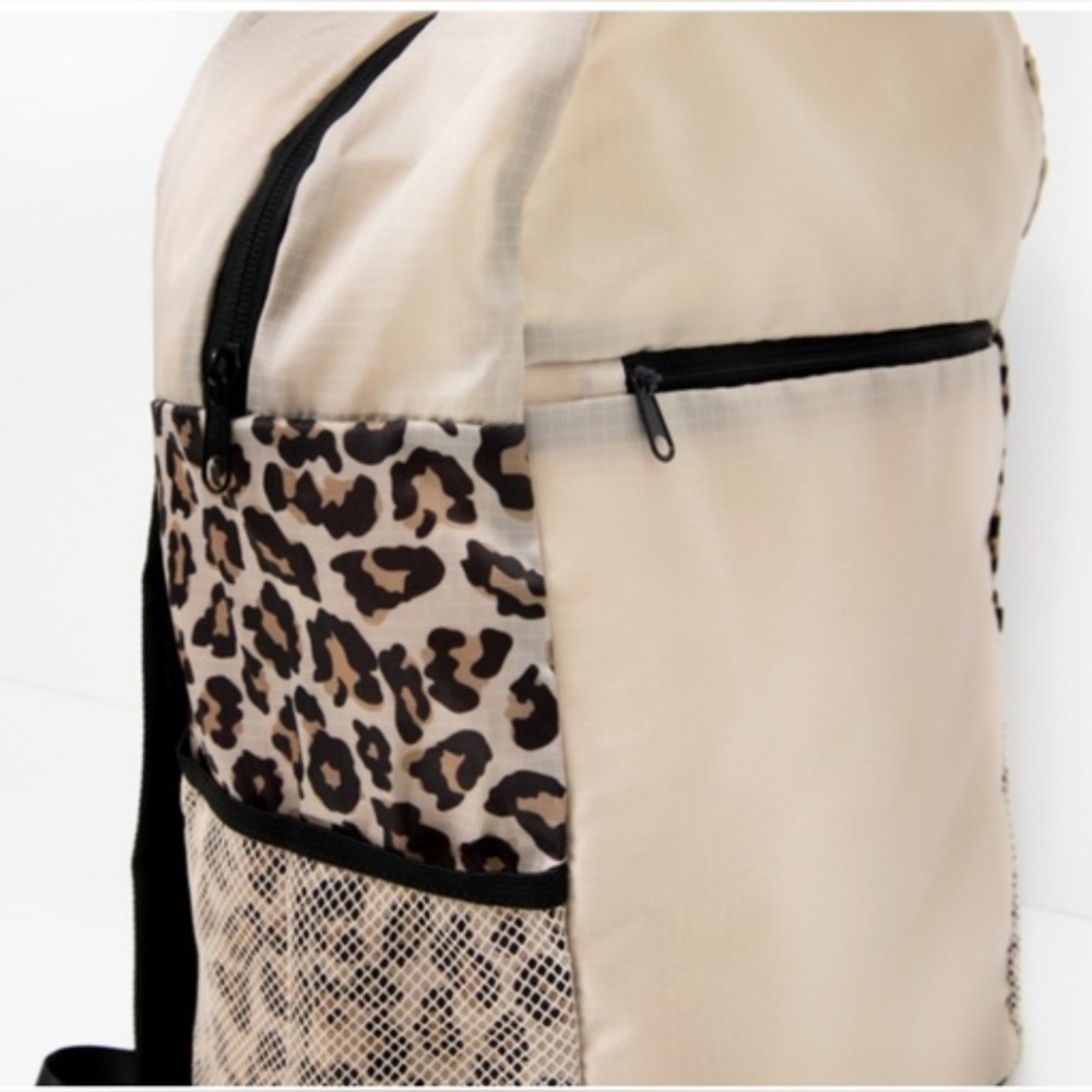 APL Packable Backpack NWT - Picture 5 of 9
